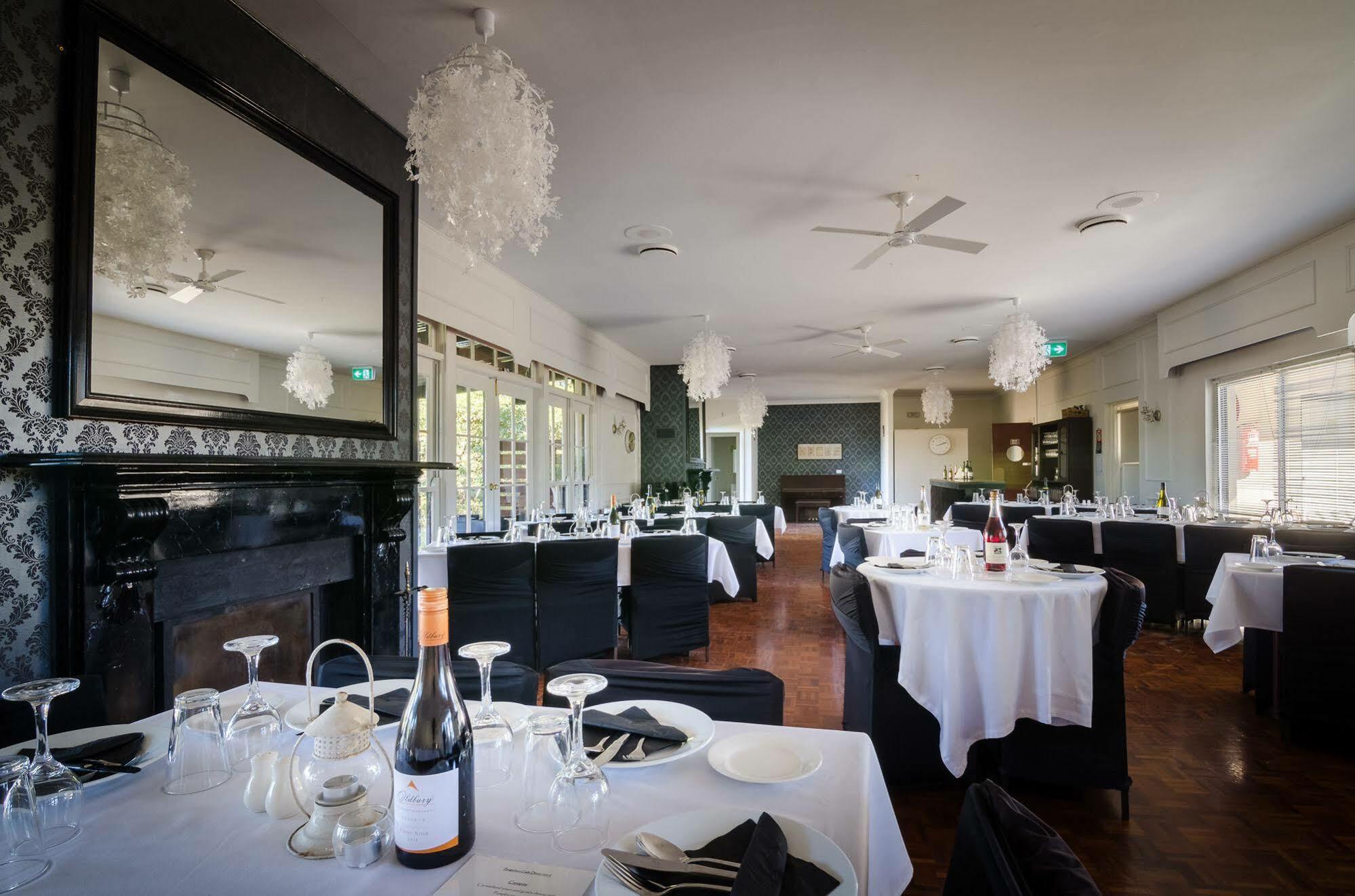Bundanoon Country Inn Motel Eksteriør billede
