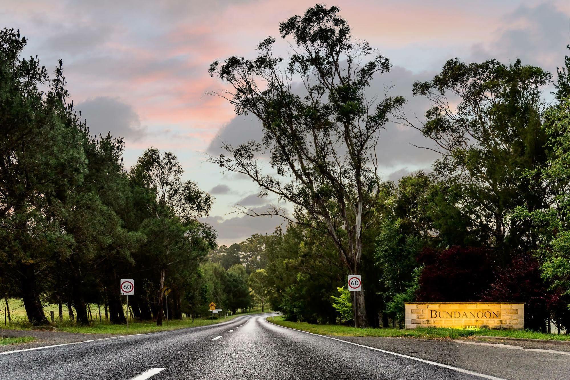 Bundanoon Country Inn Motel Eksteriør billede